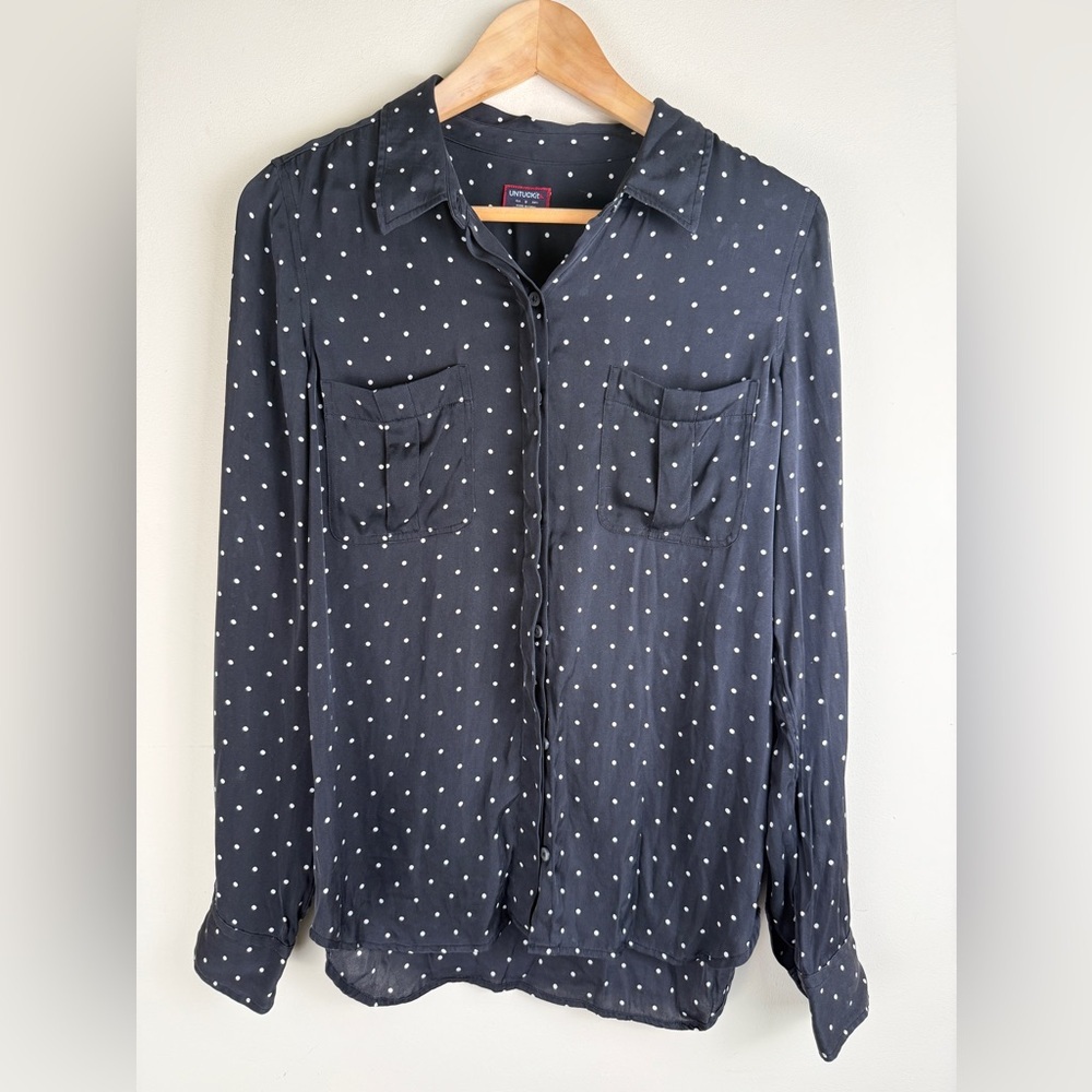 UNTUCKit Black White Polka Dot Button Down Blouse Long Sleeve Silk Shirt Size 8